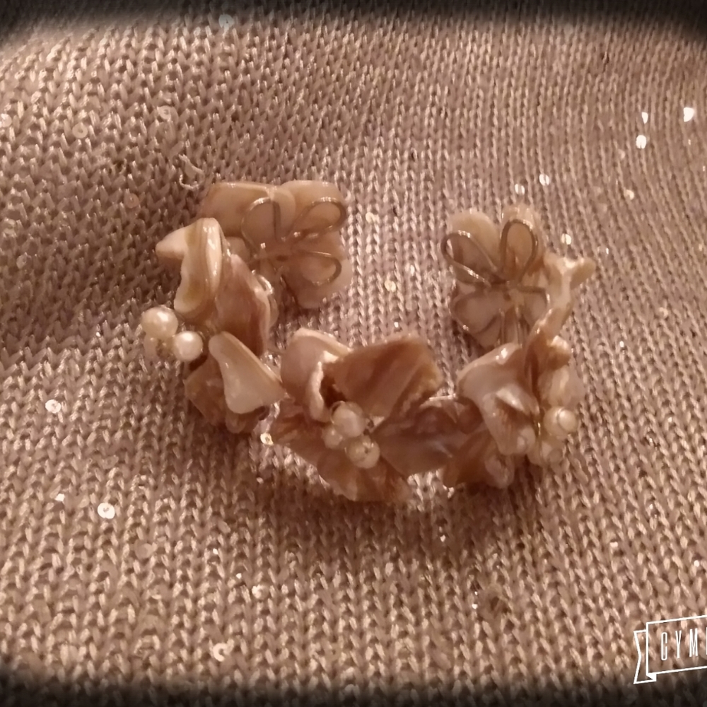 Custom Bracelet Made of Seashells in Sterling Silver Metal